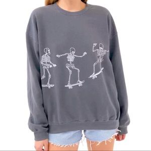 Urban Outfitters Grey Skeleton Crewneck Size-S/M